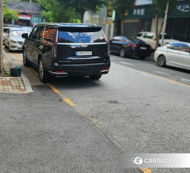 Cadillac Escalade 5th Generation 2021 Черный из Кореи, фото 6