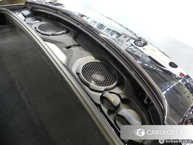 Porsche 911(992) id 3057811 из Кореи 16