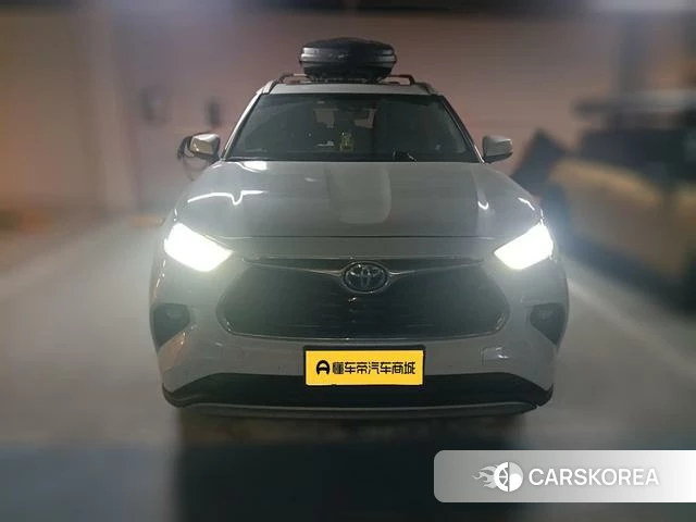 Toyota Highlander 2022 Белый из Китая, фото 6