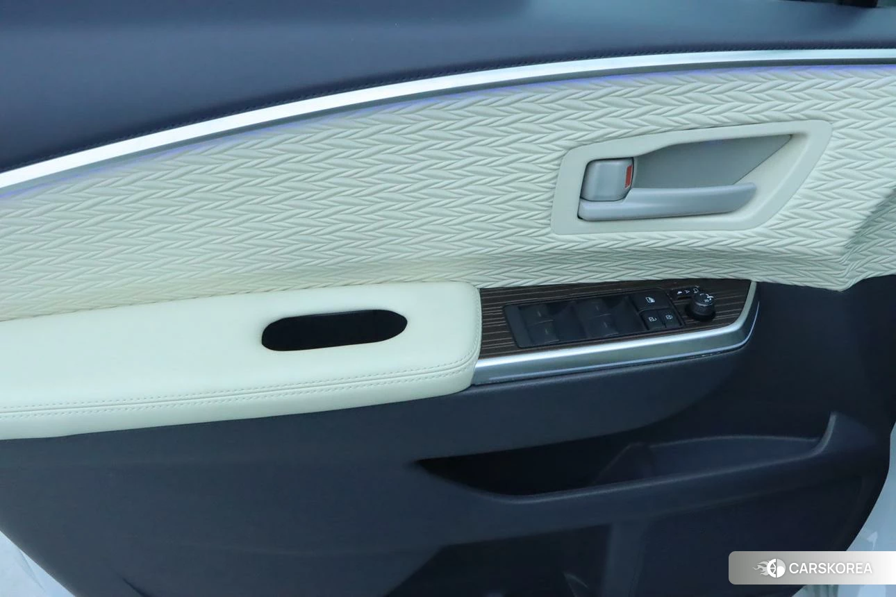 Toyota Saina id 4498547 из Китая 25