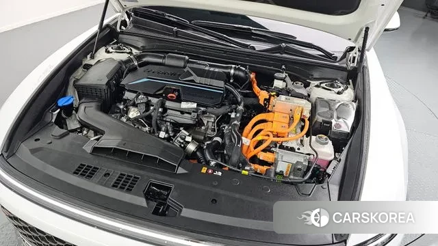 Hyundai Grandeur Hybrid (GN7) id 3007073 из Кореи 16