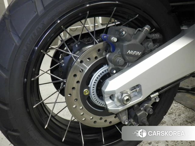 Honda X-ADV 750 id 3949811 из Японии 30