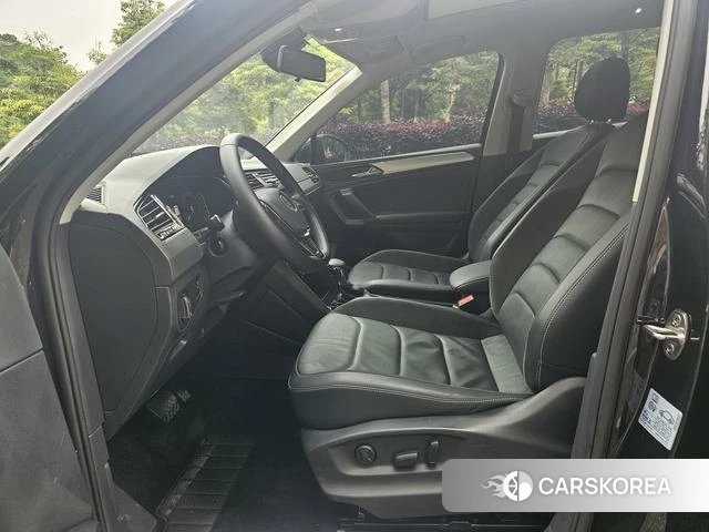Volkswagen Tiguan L 2021 Черный из Китая, фото 6
