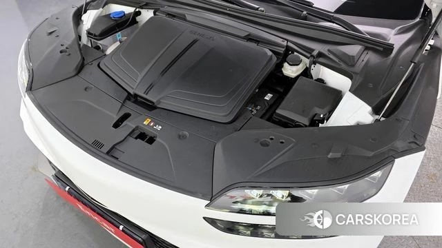 Genesis GV60 id 3884579 из Кореи 16