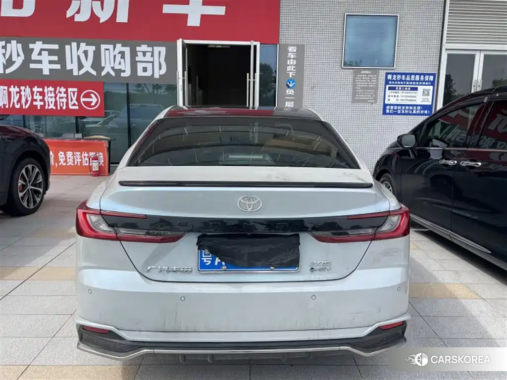 Toyota Camry 2026 Silver/gray из Китая, фото 6