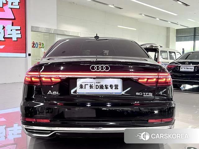 Audi A8 2022 Черный из Китая, фото 6