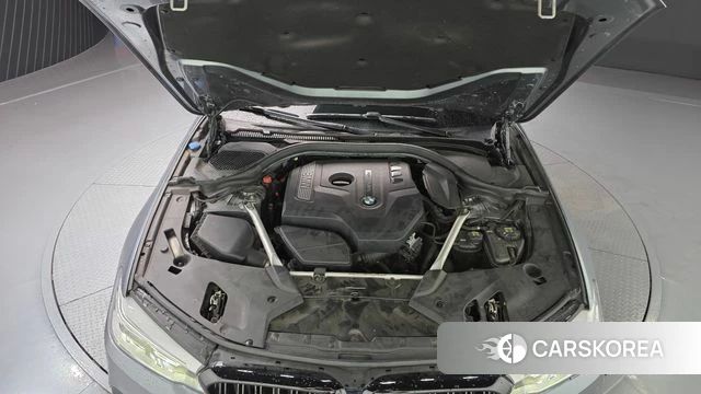 BMW 5 Series (G30) id 4610595 из Кореи 16