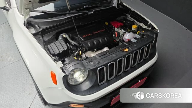 Jeep Renegade id 3820956 из Кореи 16