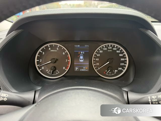 Nissan Xuan Yi id 4240047 из Китая 14