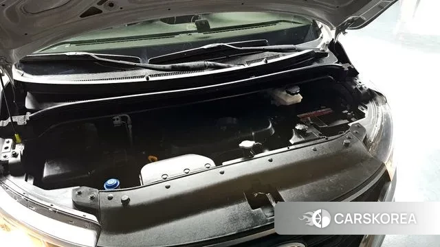 Hyundai The New Grand Starex id 3552735 из Кореи 16