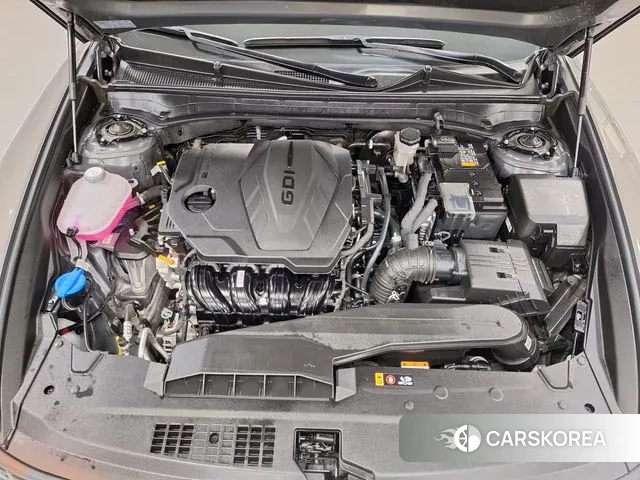 Hyundai Grandeur (GN7) id 3087654 из Кореи 16