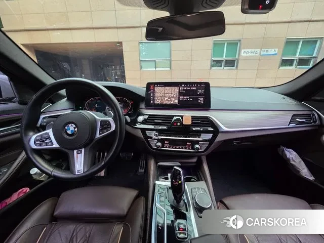 BMW 5 Series (G30) id 2973434 из Кореи 15