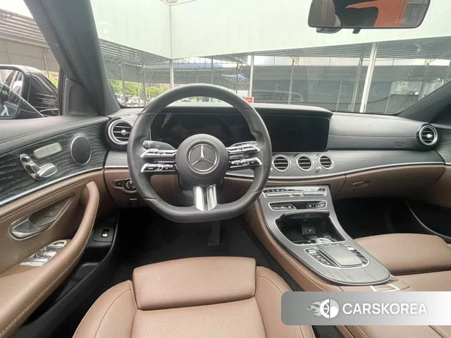 Mercedes-Benz E-class id 4256430 из Китая 16