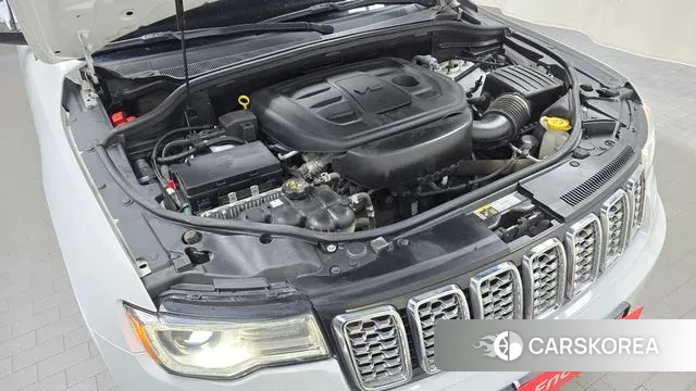 Jeep Grand Cherokee id 2907772 из Кореи 16