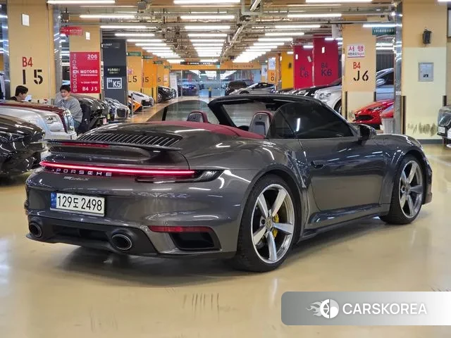 Porsche 911(992) id 3597927 из Кореи 16
