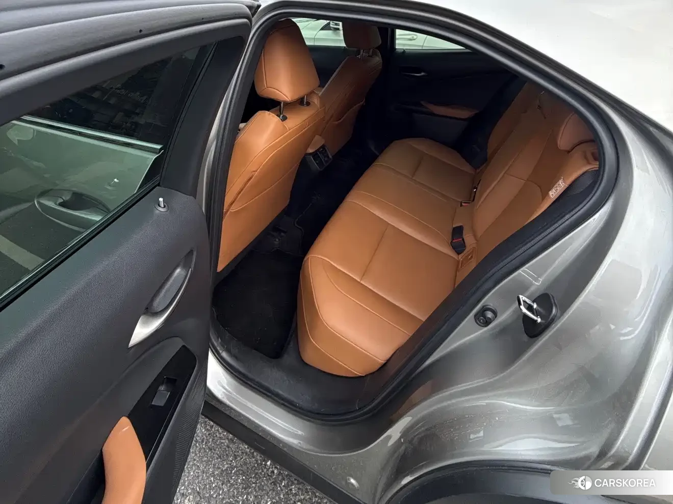 Lexus UX id 4547197 из Китая 11