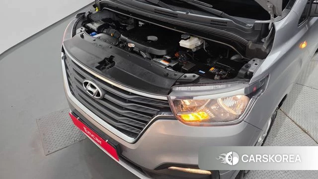 Hyundai The New Grand Starex id 4446017 из Кореи 26