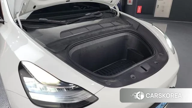 Tesla Model Y id 3492850 из Кореи 16