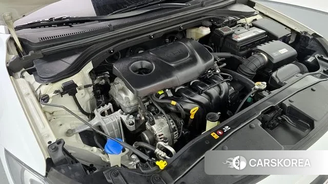 Hyundai Avante AD id 3489929 из Кореи 16