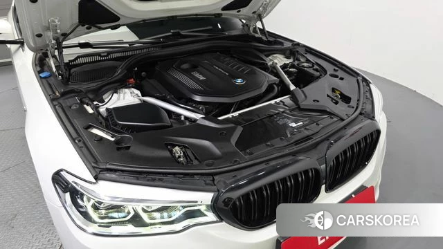 BMW 5 Series (G30) id 4850040 из Кореи 32