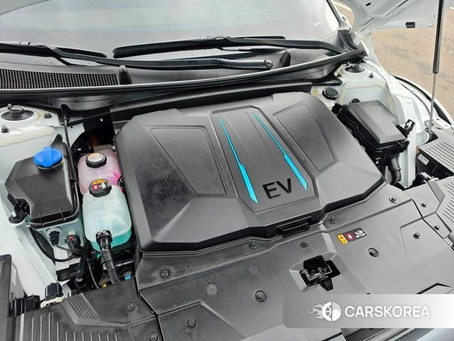 Hyundai Ionic 5 id 4748193 из Кореи 16
