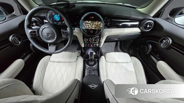 Mini Cooper S id 3964101 из Кореи 16