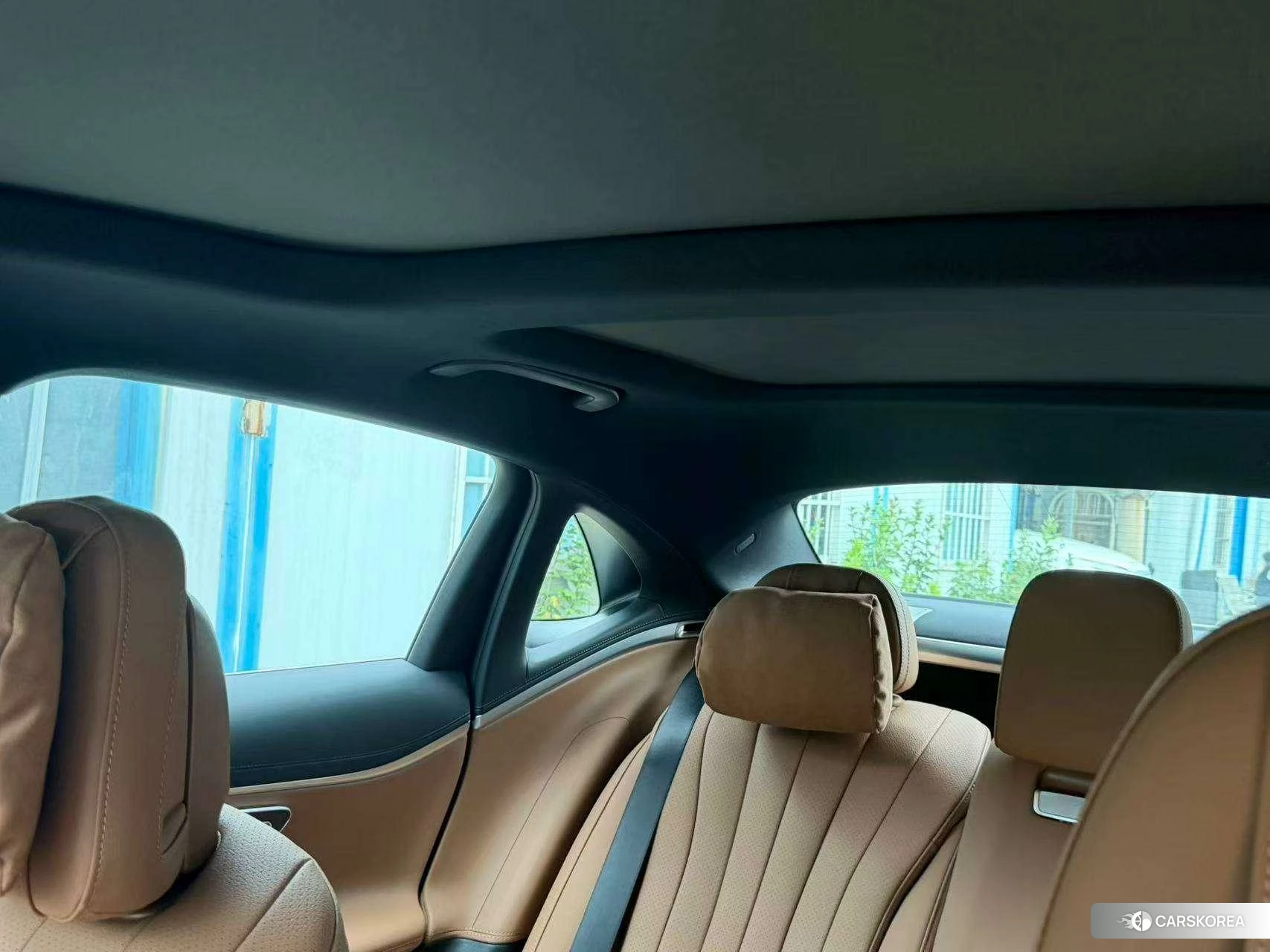 Mercedes-Benz E-class id 4440444 из Китая 27