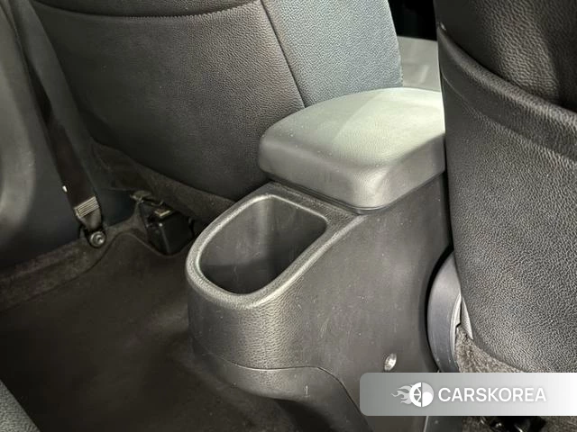 Toyota YARIS L Zhixuan id 4299917 из Китая 23