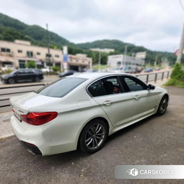 BMW 5 Series (G30) id 4914492 из Кореи 13