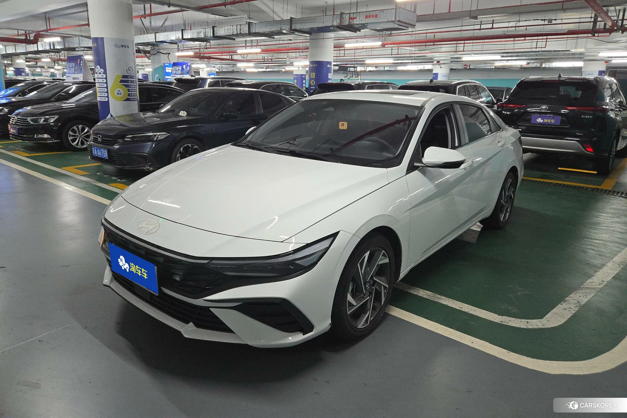 Hyundai Elantra id 4512499 из Китая 13