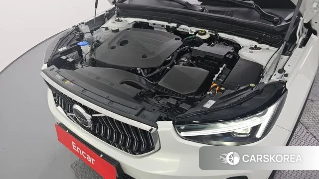 Volvo XC40 id 3496625 из Кореи 16