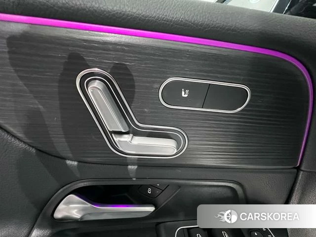 Mercedes-Benz GLB id 4208515 из Китая 11