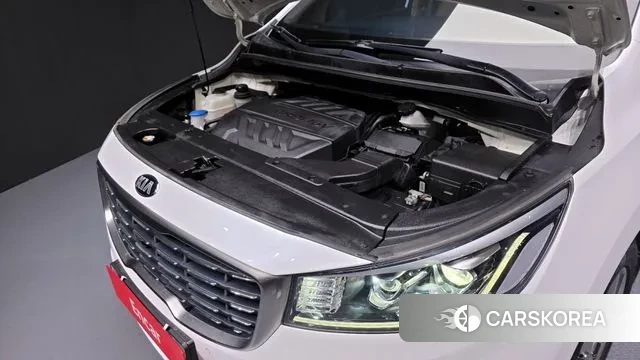 Kia The New Carnival id 3578663 из Кореи 16