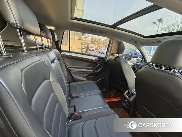Volkswagen Tiguan L id 4239059 из Китая 18