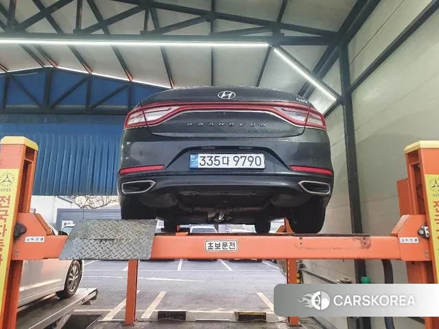 Hyundai Grandeur IG Hybrid 2019 Черный из Кореи, фото 6