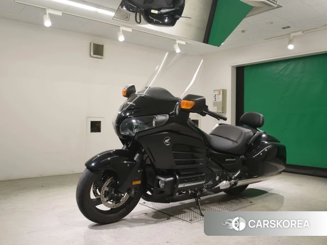 Проданный Honda GL1800 F6B 2013 из Японии, фото 3