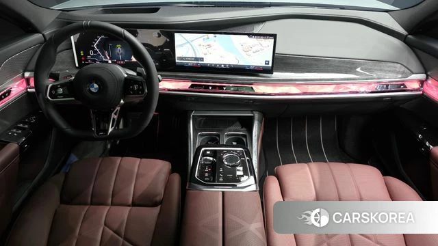 BMW 7 Series (G70) id 4691115 из Кореи 29
