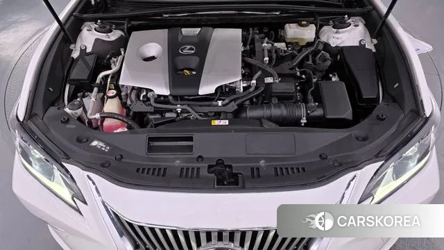 Lexus ES300h 7th generation id 3754314 из Кореи 16