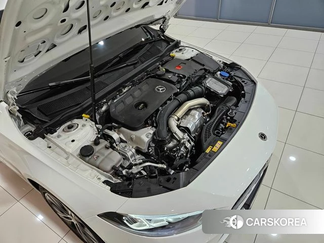 Mercedes-Benz A-Class W177 id 4442465 из Кореи 16