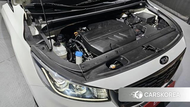 Kia The New Carnival id 3894057 из Кореи 16