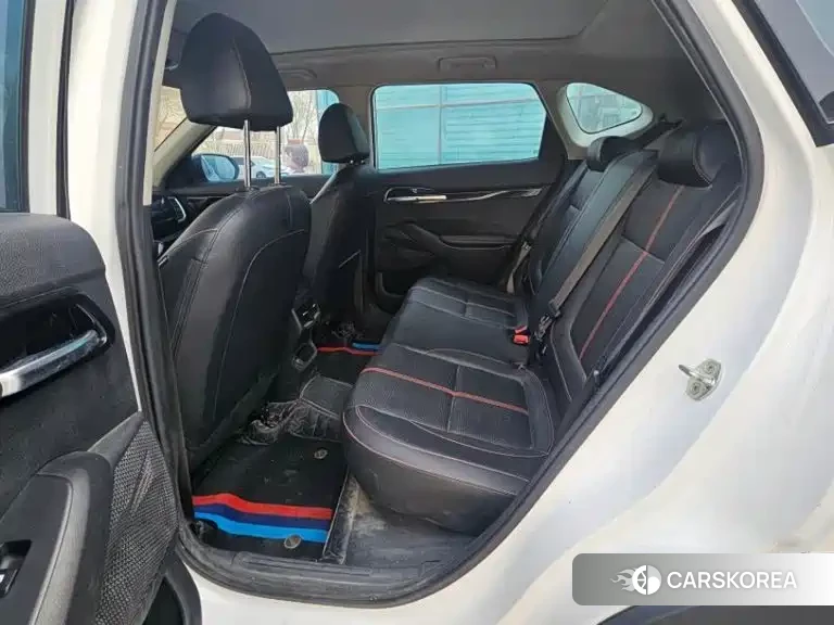 Kia KX3 2022 Белый из Китая, фото 6