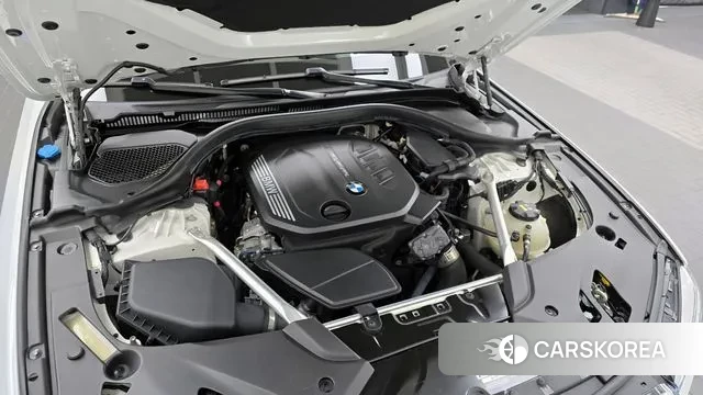 BMW 5 Series (G30) id 3412820 из Кореи 16