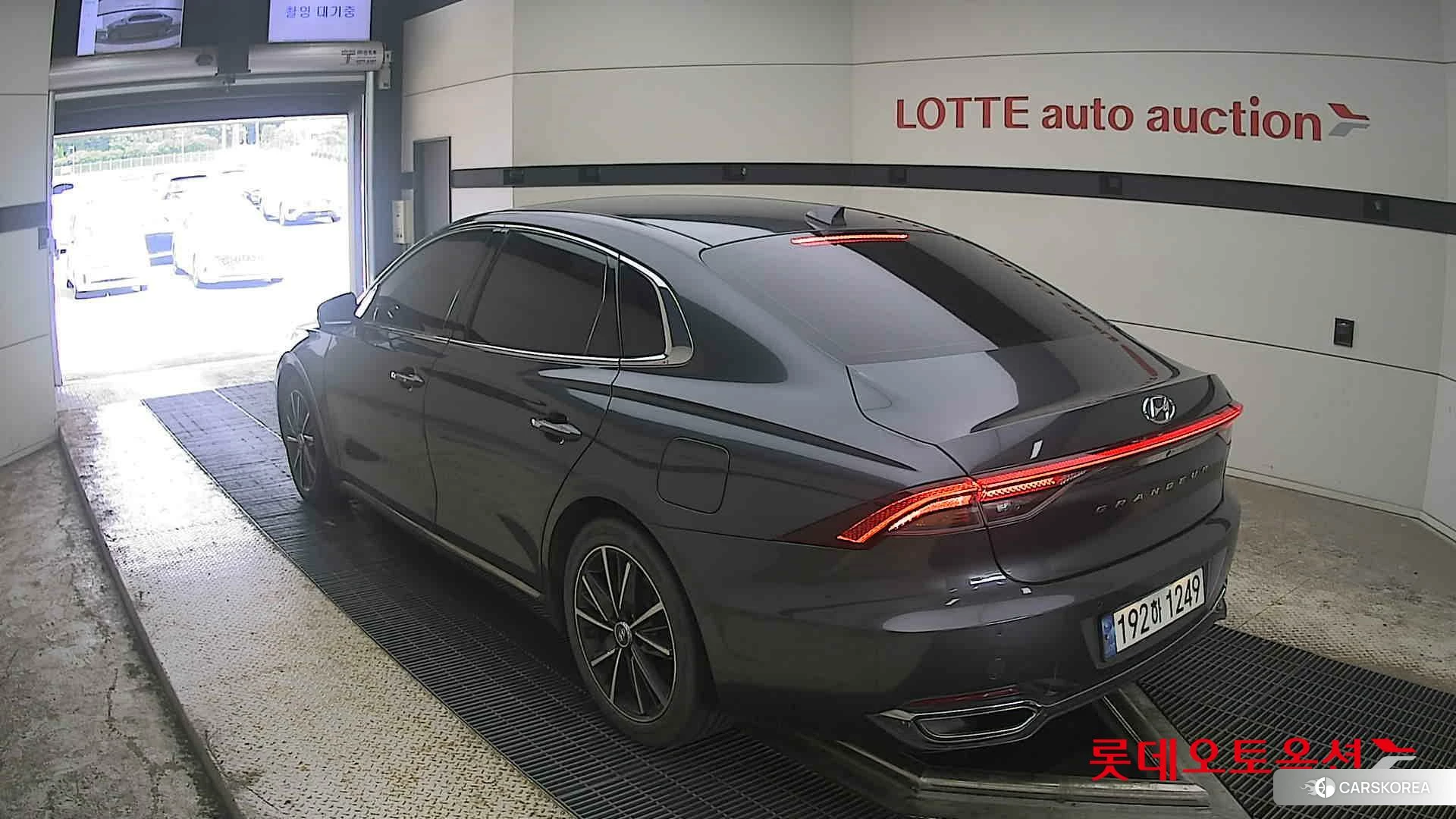 Hyundai Grandeur id 4498352 из Кореи 32