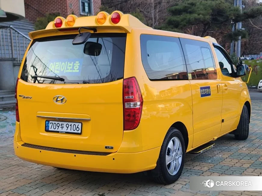 Hyundai The New Grand Starex id 1243013 из Кореи 16