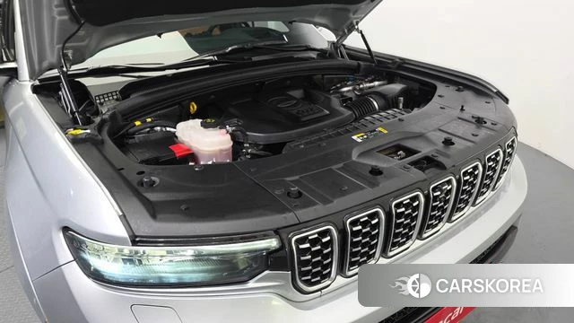 Jeep Grand Cherokee (WL) id 4561869 из Кореи 16