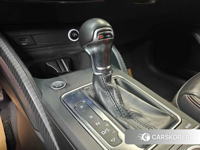 Audi Q2L id 4259105 из Китая 18