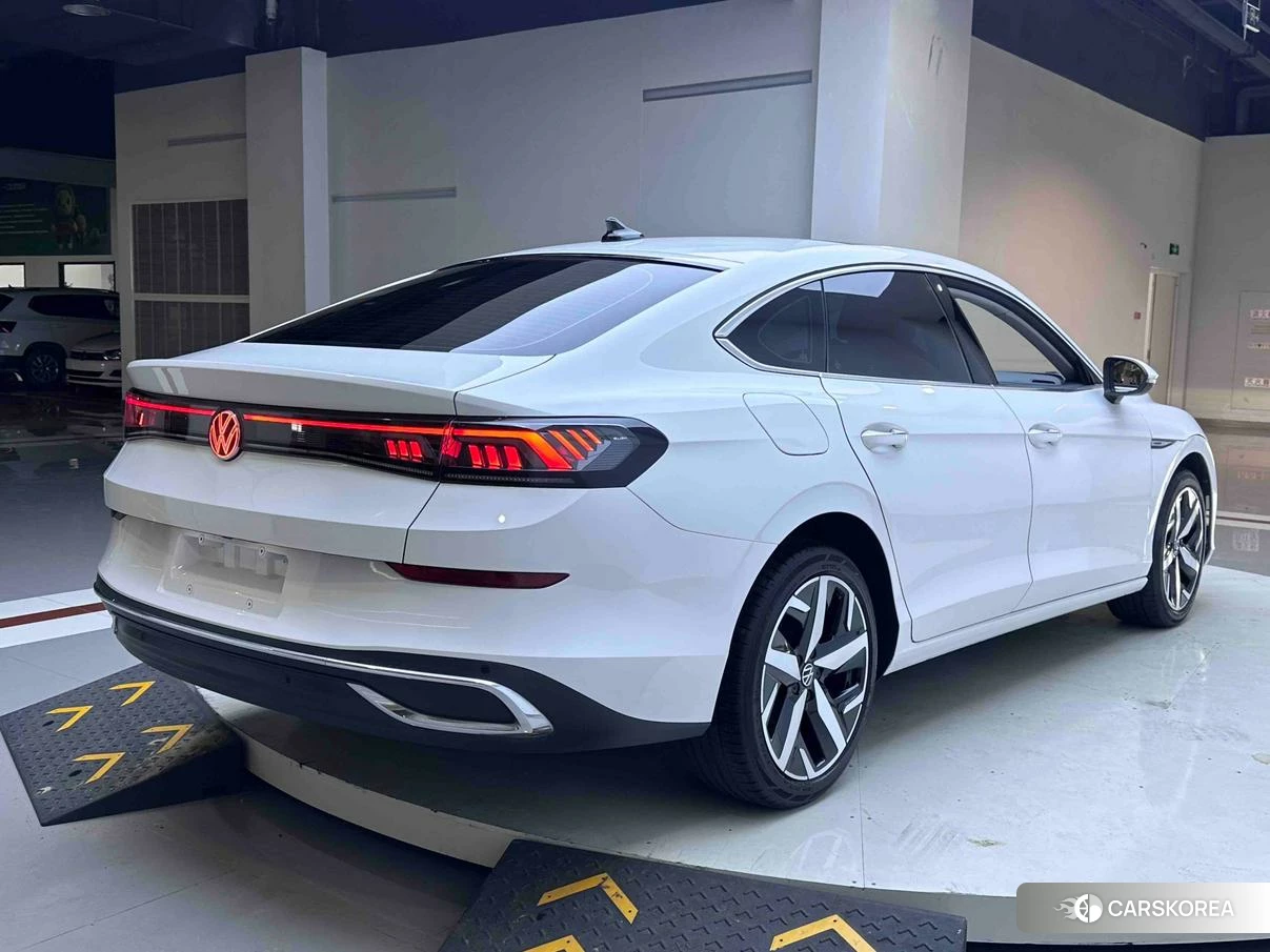 Volkswagen Lamando id 4485395 из Китая 18
