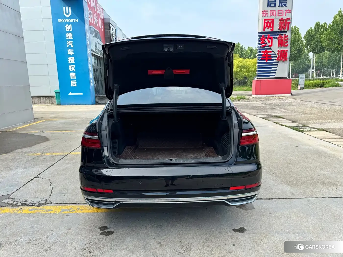 Audi A8 id 4600459 из Китая 10