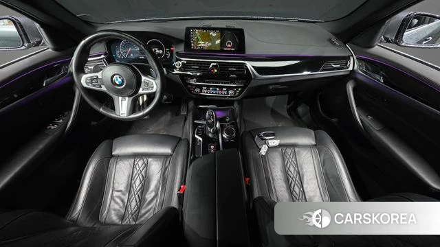 BMW 5 Series (G30) id 3911628 из Кореи 16