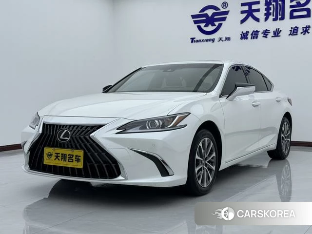 Lexus ES id 4297972 из Китая 16